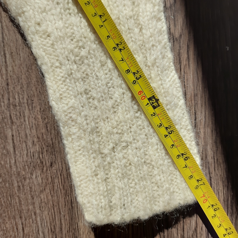 LOFT Ivory colored sweater . Loft . Ann Taylor . lace knit sweater size M - Picture 10 of 12